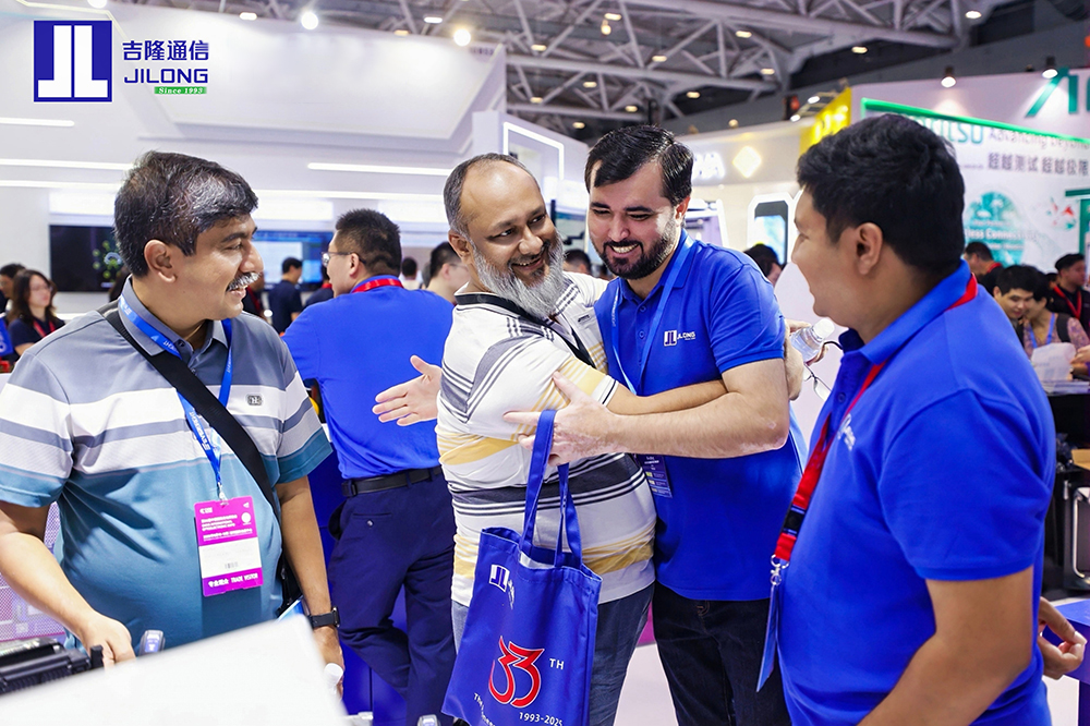 1758246256132269.jpg 1757922313929261.jpg